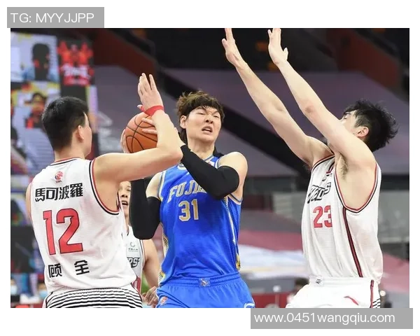 深圳篮球队比赛经验分析与提升策略探讨